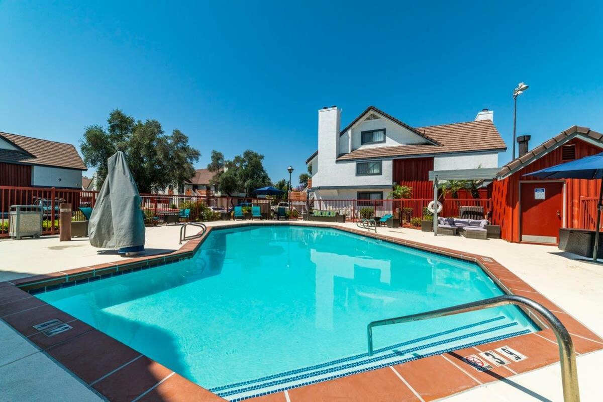 Metro Phx Promo Apartment